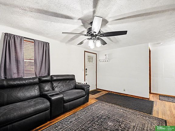 4th image of 2146 Polk St