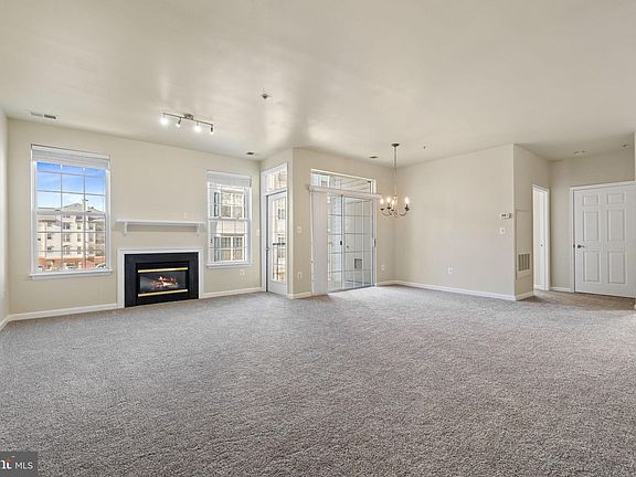 4th image of 11503 Sperrin Cir Unit 204