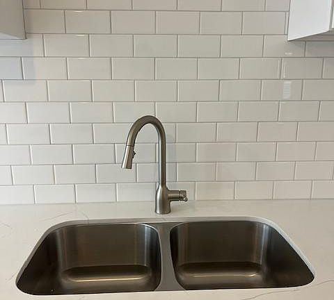 Kitchen sink with marble countertops
