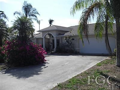 2nd image of 2022 SE 25th Ln