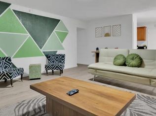 2164 W Del Rio Dr, Stockton, CA 95204