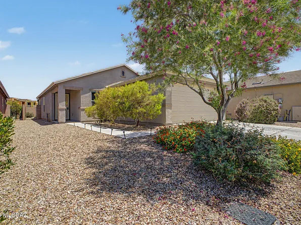 8675 E Seabury Ct, Tucson, AZ 85710