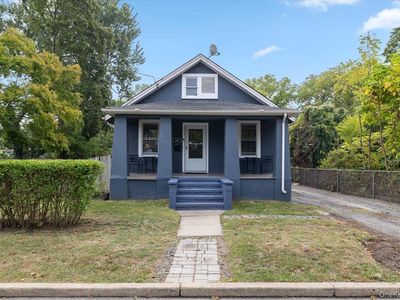 246 Locust Avenue, Babylon, NY, 11702