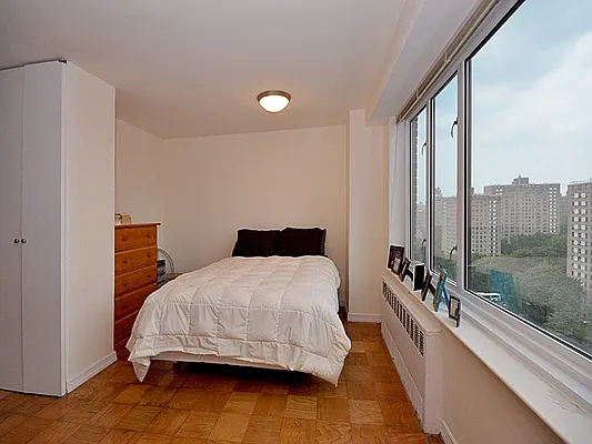Rented by Cooper & Cooper Real Estate | media 40