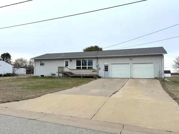 214 Fillmore St E, Wykoff, MN 55990