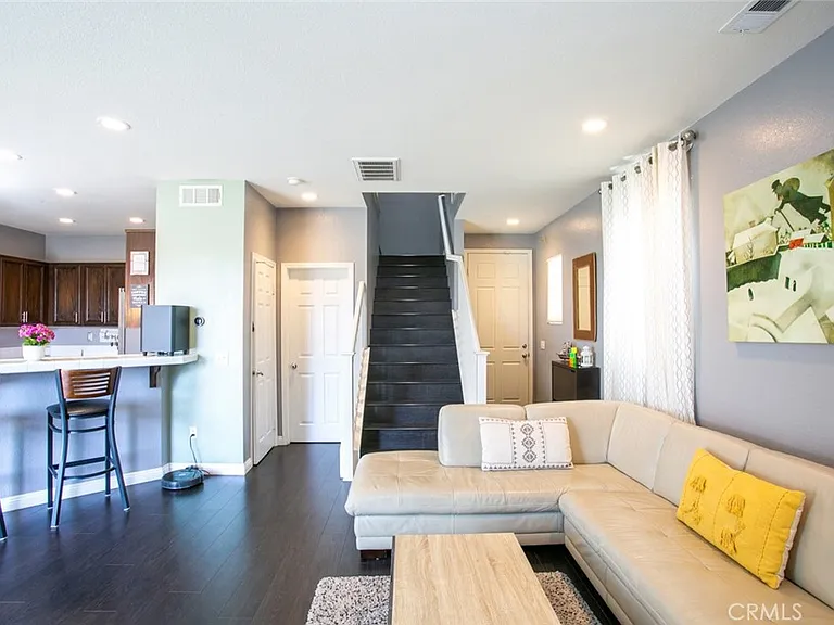 29208 Dakota Dr — Photo 5