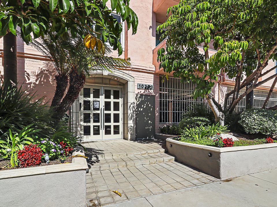 1st image of 10373 Almayo Ave APT 303