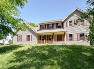 7833 County Road V, Caledonia, WI 53108