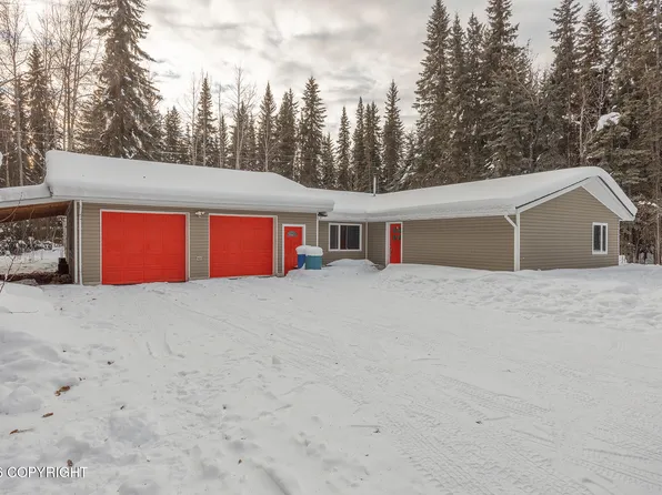 3559 Joan Ave, North Pole, AK 99705