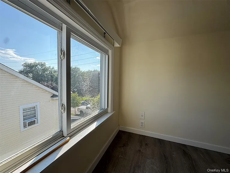 267 Plainfield Ave #2F — Photo 23