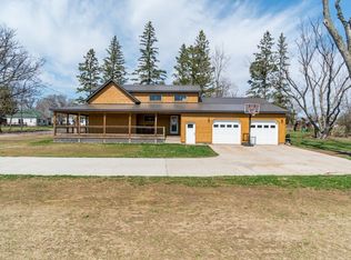 220 N East St, New Auburn, WI 54757