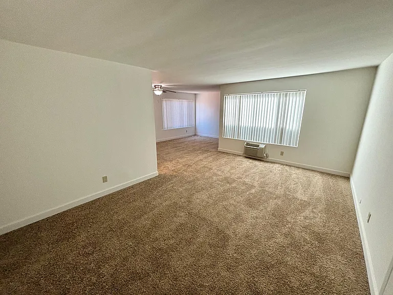 Anniversary Apartments — Photo 24