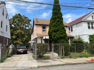 48 Roe St, Staten Island, NY 10310