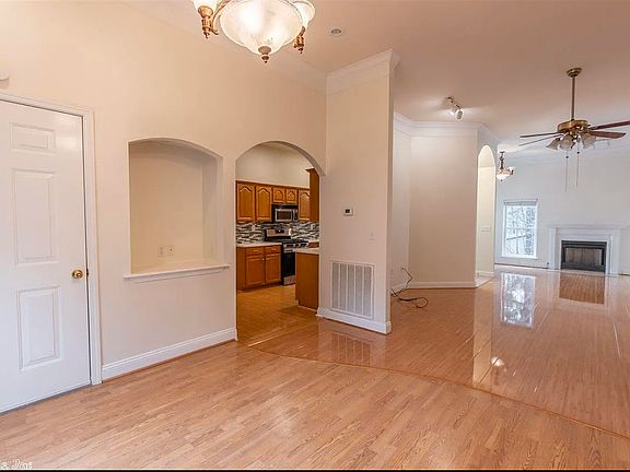 2nd image of 11163 Southridge Dr