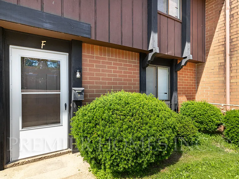 3716 Martindale Rd NE #F — Photo 2