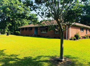 907 Charlotte Dr, Picayune, MS 39466