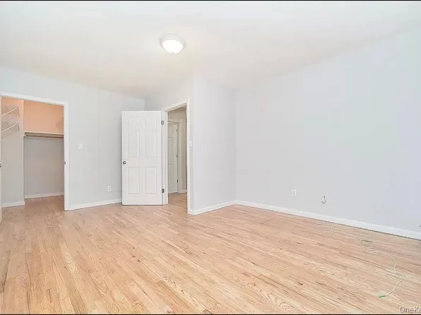 121 Carlton Avenue image 1 of 1