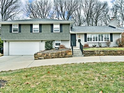 332 Holiday Dr, Pittsburgh, PA, 15237