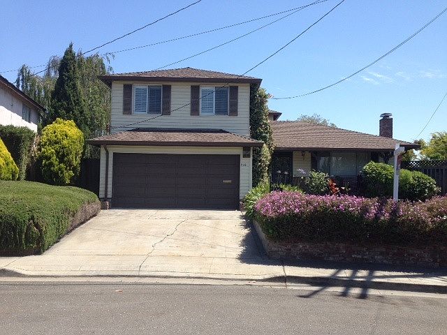 1st image of 216 Louette Ct