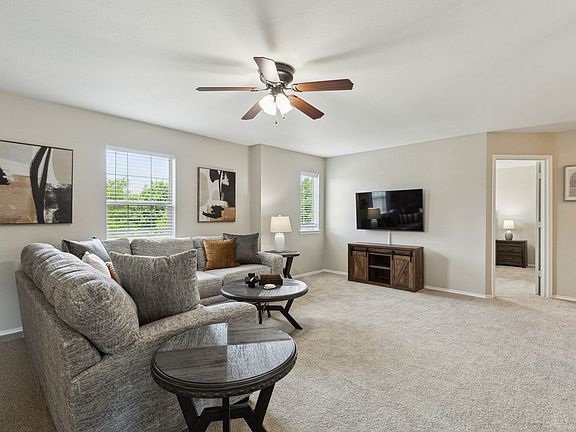 5th image of 1205 Stone Ln