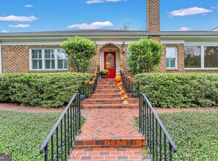 116 E 50th St, Savannah, GA 31405