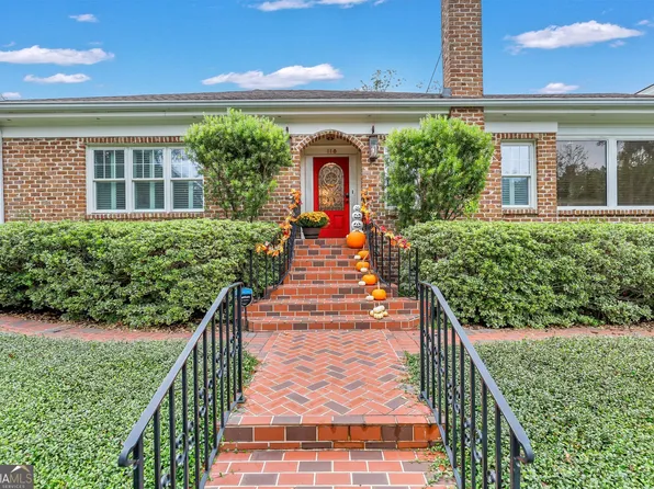 116 E 50th St, Savannah, GA 31405