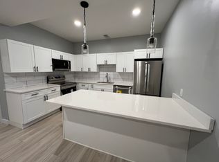 327 N Clarendon Ave #B, Scottdale, GA 30079