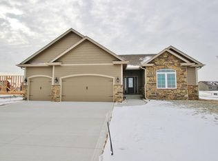 710 NE Boston Pkwy, Waukee, IA 50263