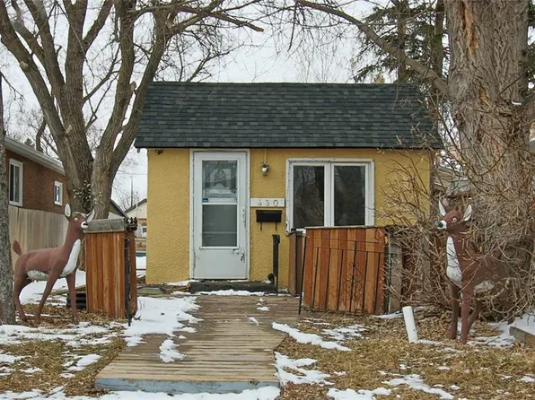 460 King STREET, Regina, SK S4R 4H4