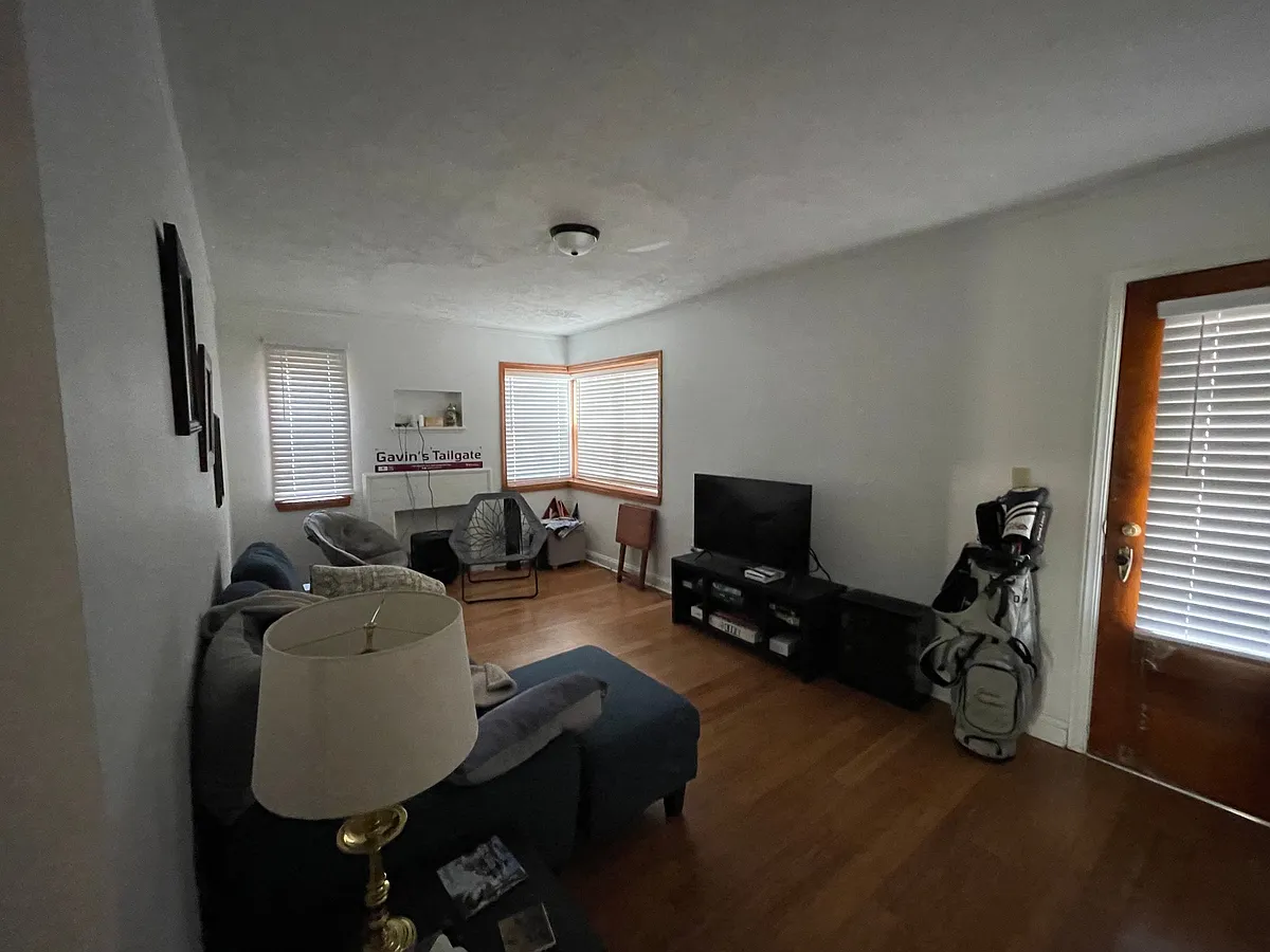 Building Photo - 88 Riverside Dr #4