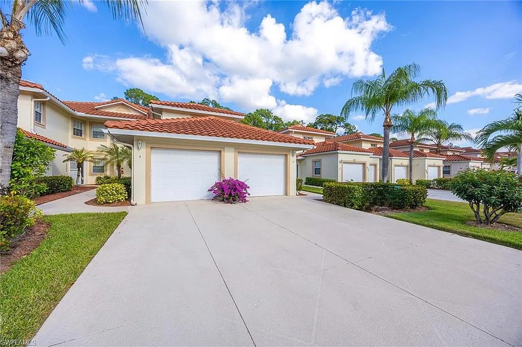 3 bed, 2.0 bath, 1639 sqft, $5,600 — Photo 4