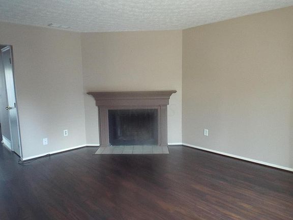 2nd image of 6452 Cranston Way