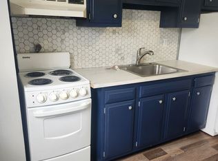 24 Foster St FLOOR 1, Pawtucket, RI 02861