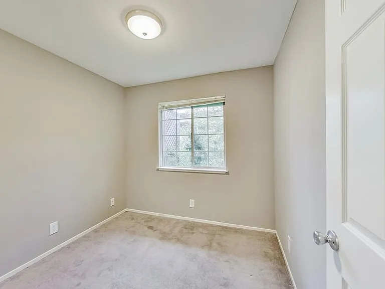 1801 Sausal St #C — Photo 13