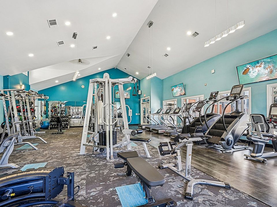 46-web-or-mls-SW 27th St-1212-914