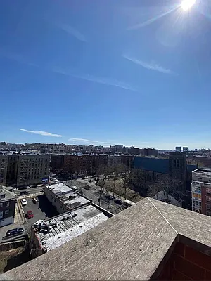 Rented by Houses of New York Realty LLC | media 10