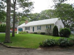 15 Frost Ln, Hyannis, MA 02601