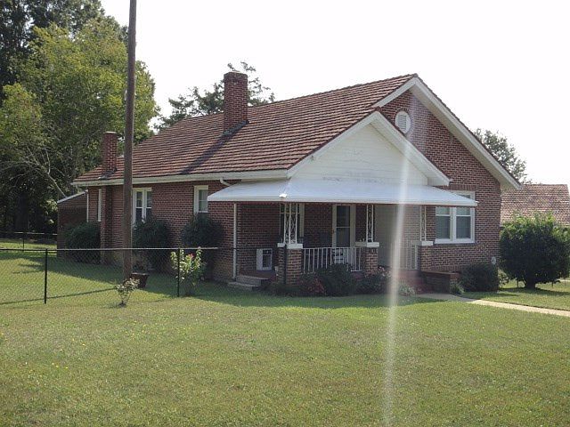 1st image of 101 Lanett St