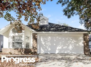 10337 Crystal Point Dr, Orlando, FL 32825
