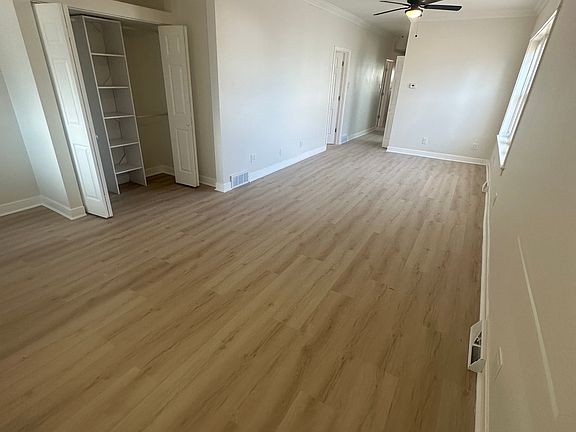 3rd image of 1427 121st St Unit 2