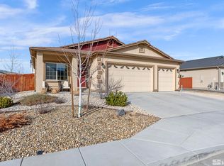 18647 Crystal Peak Ct, Reno, NV 89508