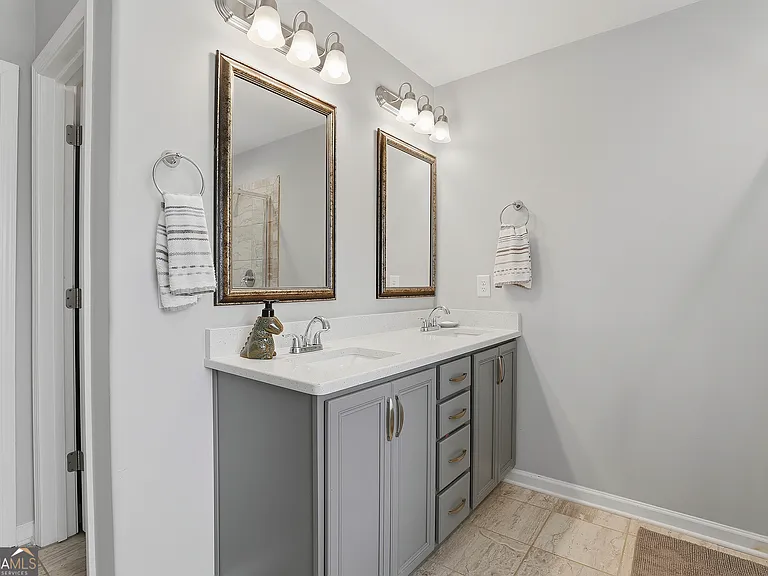 11 Doolittle Ct — Photo 17