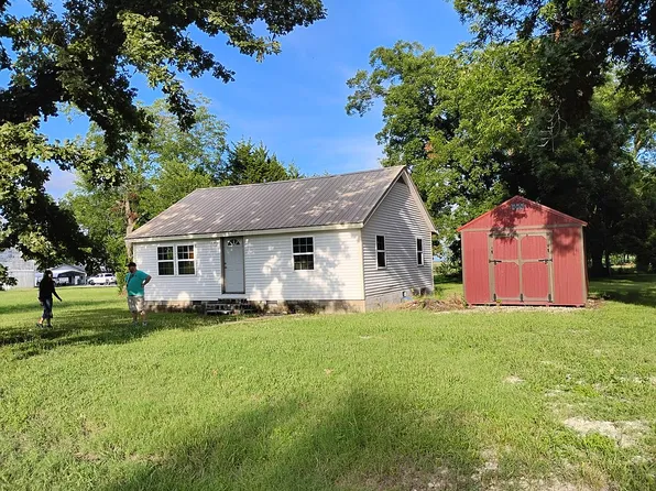 211 N Wimmer, Edna, KS 67342