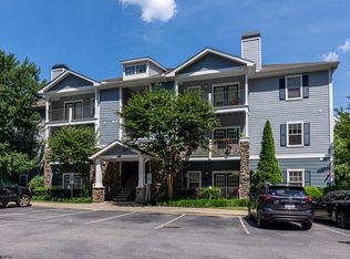 800 Vista Lake Dr #205-205-205, Candler, NC 28715