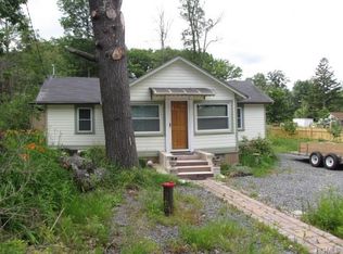 53 Laurel Trl, Wurtsboro, NY 12790