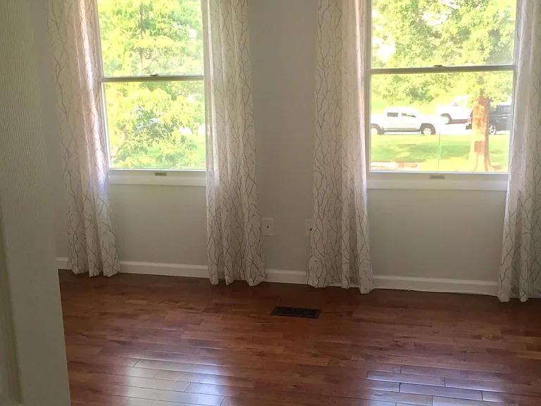 3712 Sudley Ford Ct — Photo 11