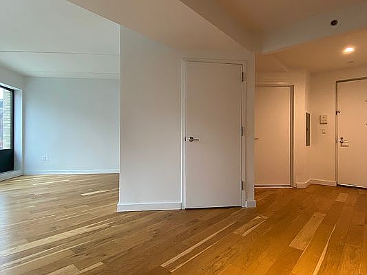 3rd image of 150 Union Ave #2Q