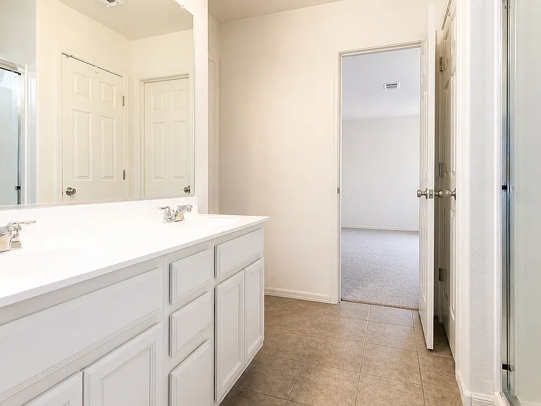 260 N Norman Way — Photo 7