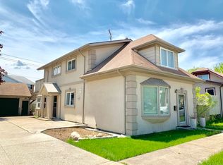 8819 Gerritsen Ave, Brookfield, IL 60513