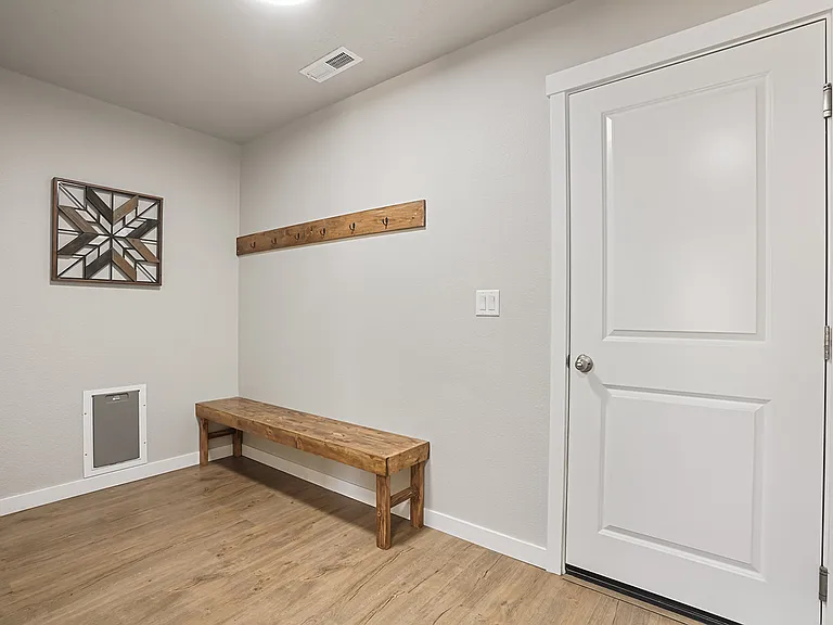 3882 E Berwick Dr — Photo 44